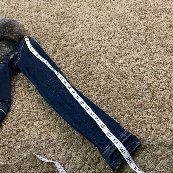 Erza Fitch - Vintage Jean Jacket Faux Fur Collar - Picture 14 of 16